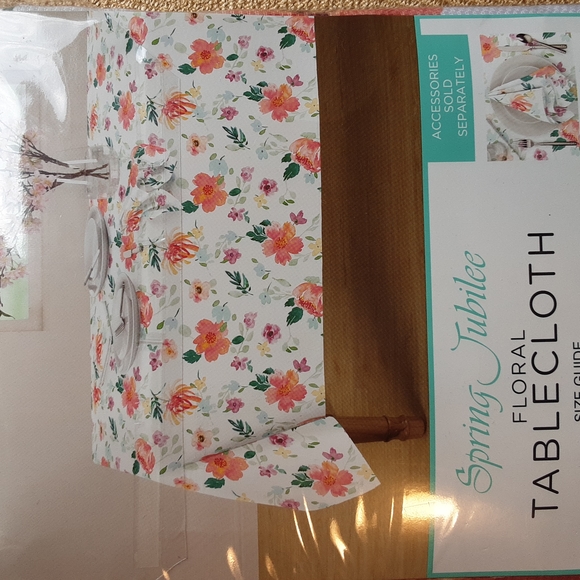 Spring Jubilee Floral Table Linen | New! 60x84" - Picture 6 of 7